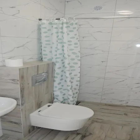 Apartment In Mrze Yno By Sandy Beaches *