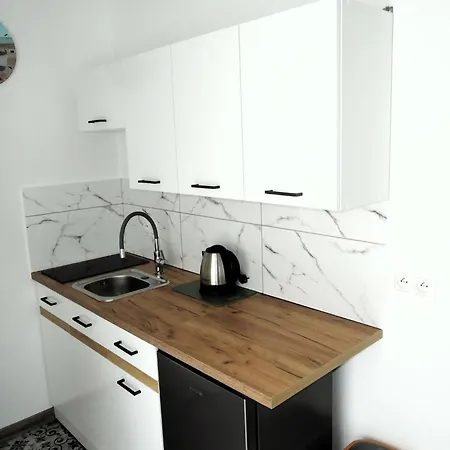 Apartment In Mrze Yno By Sandy Beaches