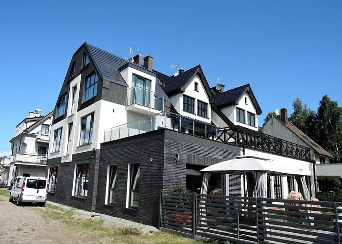 In Mrze Yno By Sandy Beaches Мжежино